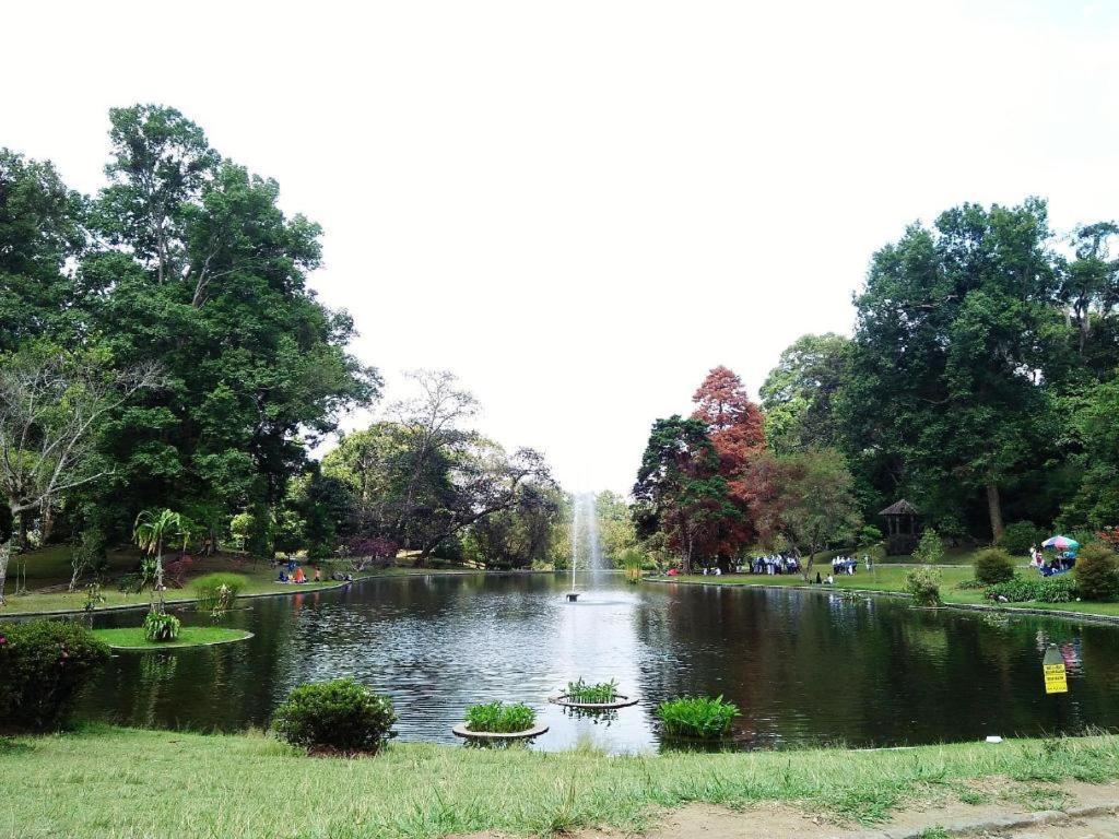 Hotel Taman Piknik بونتْشاك المظهر الخارجي الصورة